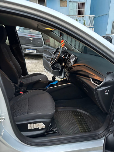 Chevrolet Onix plus 1.0 Lt Turbo 4p