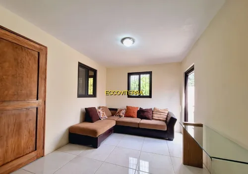Vendo Moderno Apartamento, Dos Niveles, Dos Amplios Dormitorios, Incluye Area Para Jardin