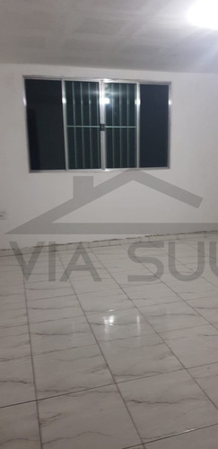Imagem 22 de 27 de (5.800 M²) Aconchegante Chácara À Venda Em Juquitiba/sp, Contendo Casa Sede Estilo Sobrado, Área De Festas Com Churrasqueira, Integrada Com A Piscina! - 267 - 71047927