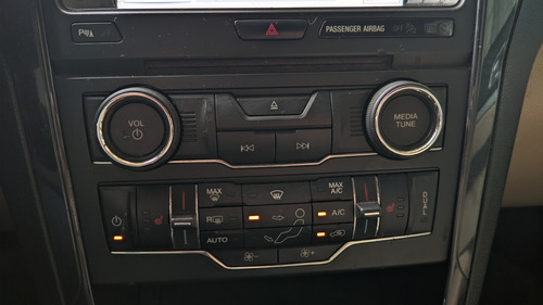 Ford Explorer 3.5 Xlt Piel At