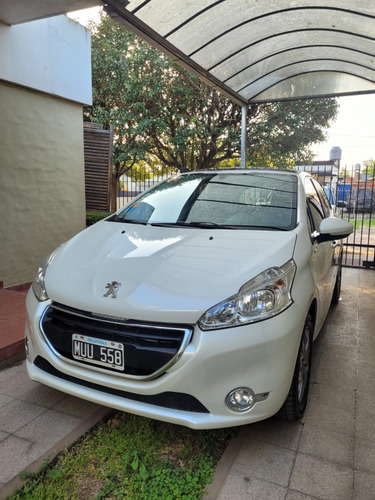 Peugeot 208 1.6 Allure