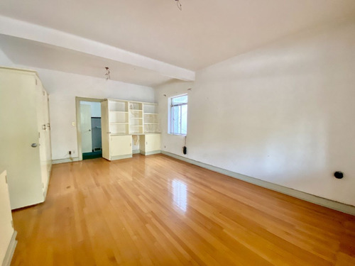 Casa En Lomas De Chapultepec/ Venta