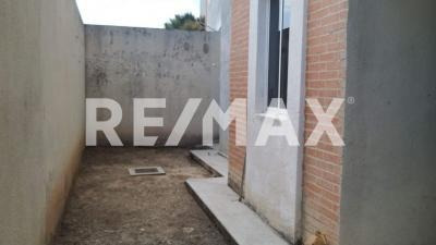 Imagen 7 de 12 de En Venta Apartamento En Mañongo Raiza Peña 04122190291 Cód 130359