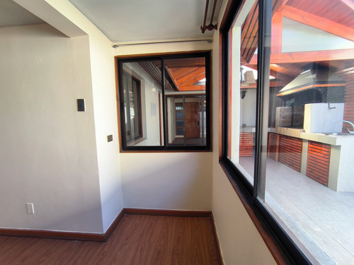 Venta Casa En Parque San Francisco Remodelada Y Ampliada