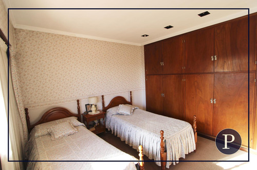Chalet 5 Ambientes En San Carlos