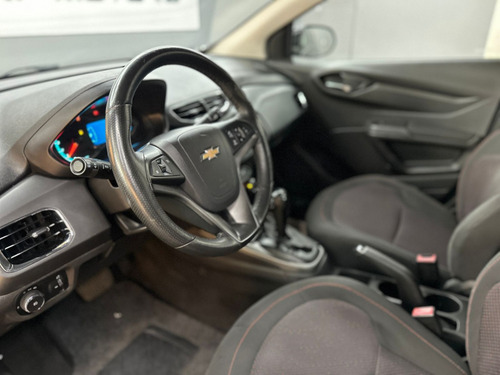 Chevrolet Onix 1.4 MPFI LT 8V FLEX 4P AUTOMÁTICO