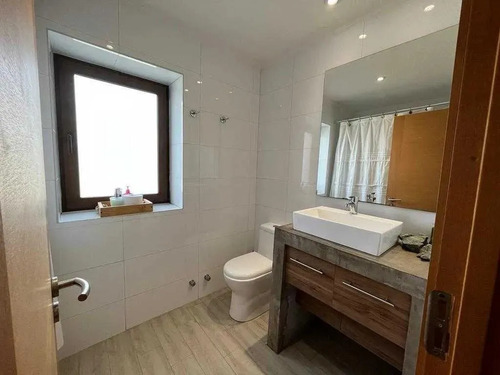 Vendo Parcela Con Hermosa Casa En Condominio
