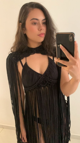 Vestido Y Hombreras En Macramé