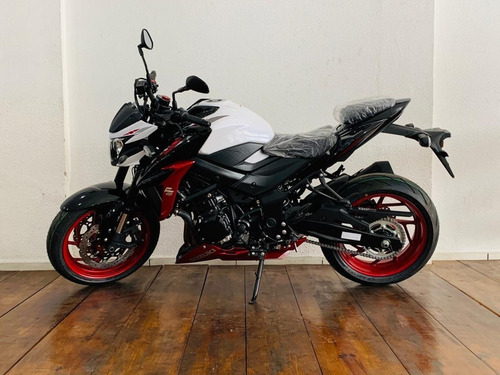 Imagem 2 de 18 de Suzuki Gsx S 750 22/23 0km 4 Azul Preta Amarela Cinza Branca