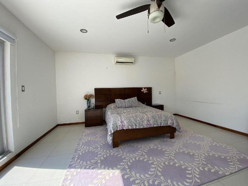 Imagen 10 de 30 de Residencia Con Alberca Propia En Privada En Juriquilla