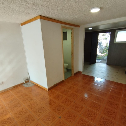 Arriendo Casa 2 Pisos, 2dorm /1 Baño, Renca
