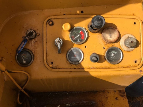 Imagem 8 de 8 de 1980 Caterpillar 120b