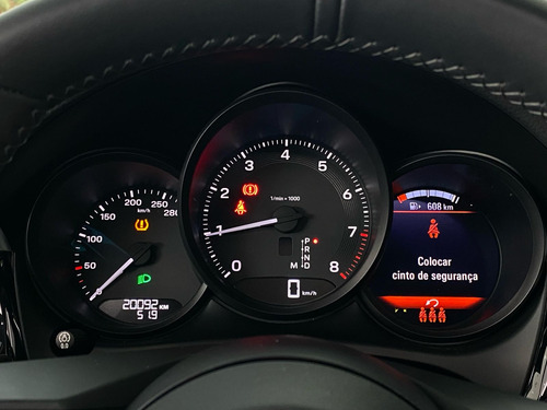 Porsche Macan 2.0 Turbo