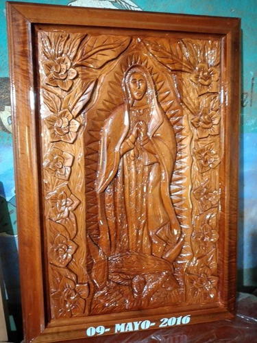 Cuadro De La Virgen María  En Madera De Cedro