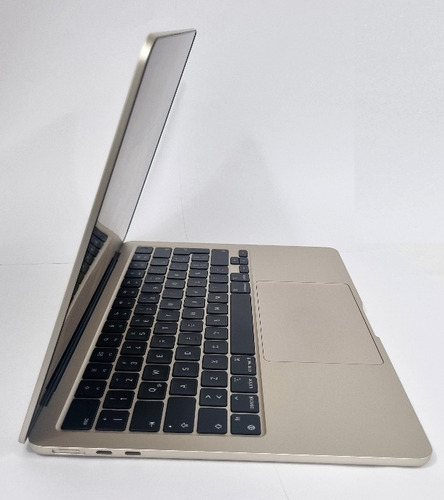 Macbook Air De 13,6 Pulgadas Chip M3 Apple 2024, Ssd 256gb (Usado)