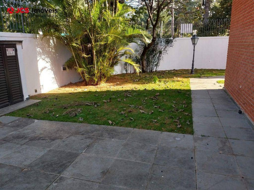 Imagem 4 de 19 de Excelente Imóvel Com 2 Casas E Um Amplo Estacionamento. - Ca0117