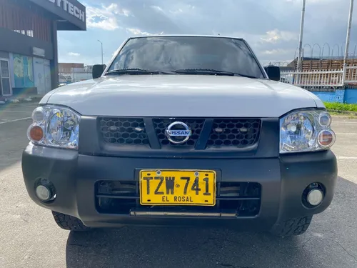 Nissan Frontier Np300 Mt 2.4 4x2