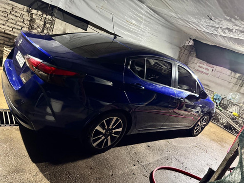Nissan Versa 1.6 Advance Mt