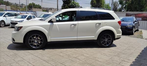 Imagen 6 de 16 de Dodge Journey 2015