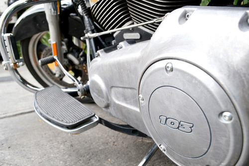 Imagen 2 de 15 de Poderosa Harley Davidson Dyna Switchback 1690 Equipada 6 Vel