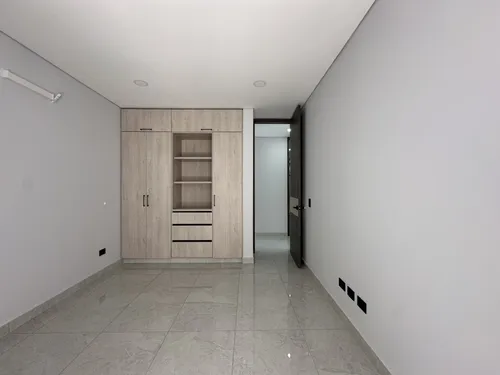 Casa En Venta En Hacienda El Castillo. Cod V8014650