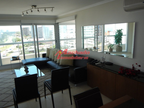 Apartamento En Punta Del Este, Mansa- Ref: 3082