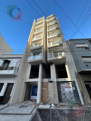 Local A Estrenar Lanús Oeste Centro