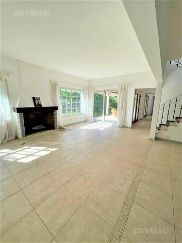 Imagen 6 de 22 de Venta De Casa En Rincon Del Indio A 200 Metros Del Mar