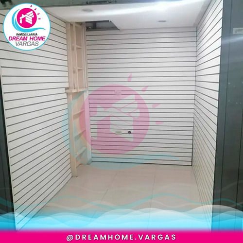 Imagen 2 de 4 de Local En Venta Centro Comercial Multicentro Maiquetía, Calle Los Baños - La Guaira