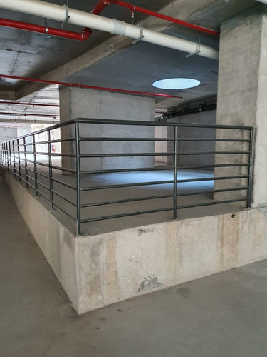 Imagen 4 de 6 de Local Comercial En Nueva Costanera