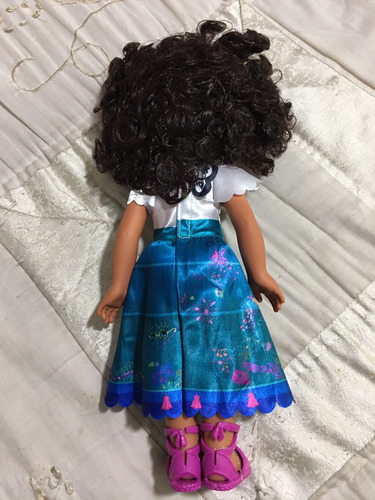 Encanto - Muñeca Y Vestido Mirabel - Disney (Usado)