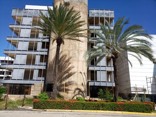 Imagen 7 de 15 de Venta Complejo Hotelero En Obra Gris Tiene Casino Activo, En La Isla De Margarita. Inf. Ma.fda. Varela 0424-1045413