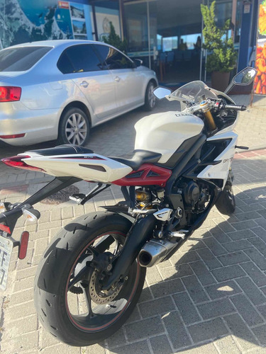 Triumph Daytona 675r