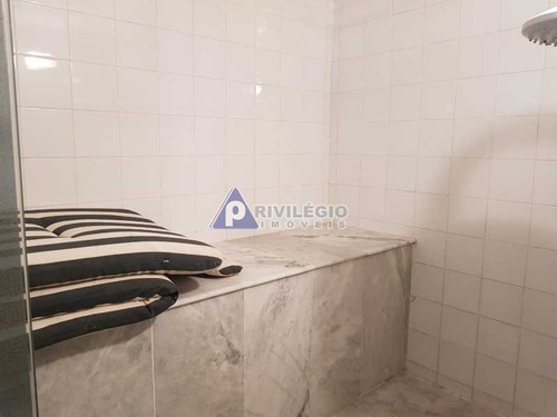 Imagem 19 de 30 de Lagoa, 6 Quartos, Sendo 2 Suítes, Varanda, 2 Vagas!! - 11313