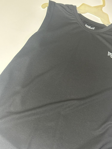 Playera Deportiva Everlast Genérica Para Hombre (Usado)