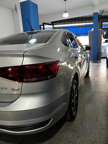 Imagen 4 de 18 de Volkswagen Virtus 2021 1.6 Comfortline At