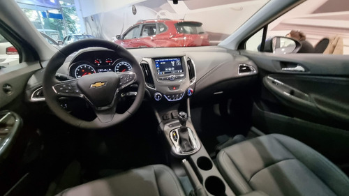 Imagen 7 de 25 de Chevrolet Cruze Lt 5 Puertas Automatico 0km 2022 Vm