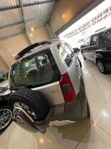 Imagem 4 de 5 de Fiat Idea 2010 1.8 Adventure Locker Flex Dualogic 5p