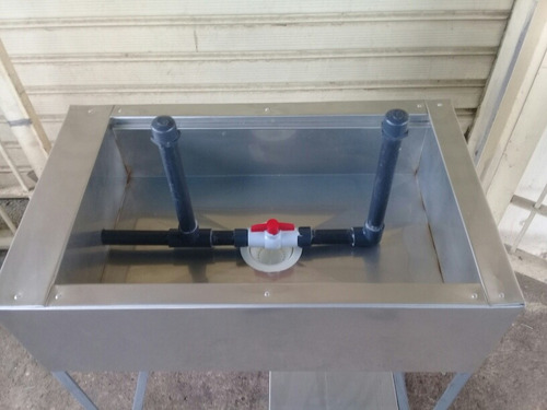 Imagen 4 de 9 de Mueble De Lavado De Botellones De Agua