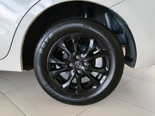 Mazda 2 1.5 Touring Sedan