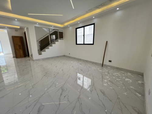Venta De Casa En La Autopista San Isidro