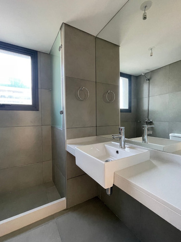 Venta Apartamento 2 Dormitorios Playa Brava Estrena