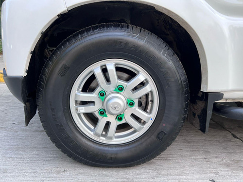 Mahindra Pik-Up DCAB CRDE MT 4X4 2.2