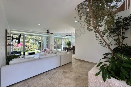 Espectacular Casa En Venta - Paraíso Country Club, Cuernavaca
