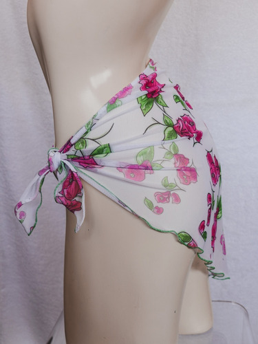 Pareo Blanco Con Estampado De Buganvilias