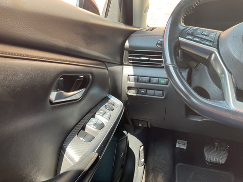 Nissan Sentra Sr Bitono Ta, 1.6l, 4cil, Naranja Bitono 2022