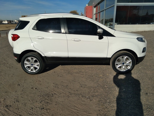 Imagen 4 de 11 de Ford Ecosport 1.5 Titanium 123cv 4x2 Manual 2017