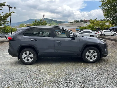Toyota RAV4 2.0 Xle 4X2 Cvt