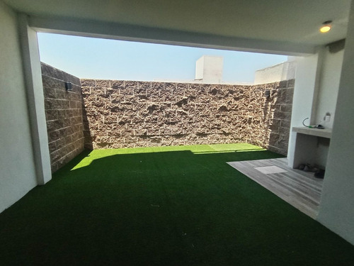 Casa Nueva En Venta En Pedregal De Shoenstatt, Corregidora, Qro.