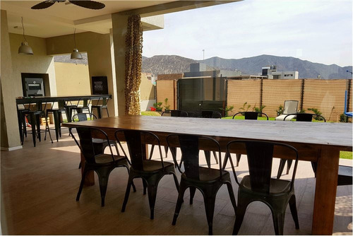 Venta De Casa En B° La Bastilla